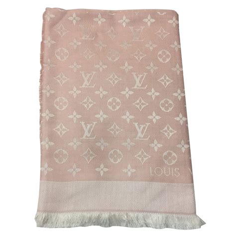 foulard rosa louis vuitton|louis vuitton monogram scarf.